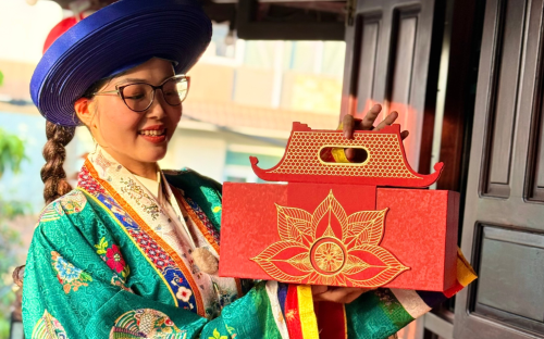 Hành trình chuẩn bị quà Tết – Từ cảm xúc đến thiết kế