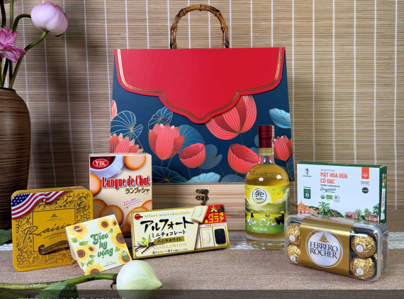 [Pre-order] Hộp quà Liên Khởi TET010