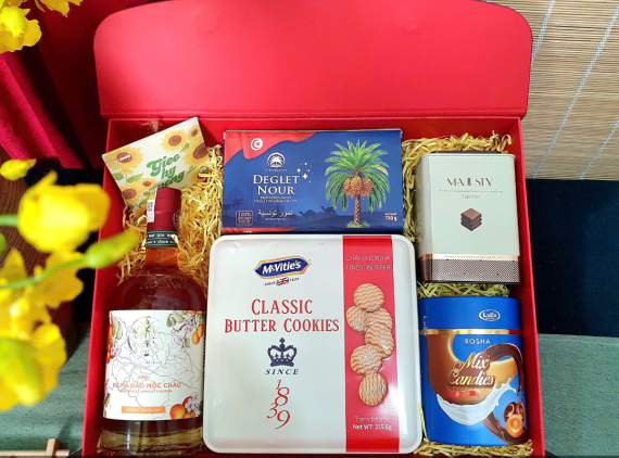 [Pre-order] Hộp quà Liên Khởi TET143