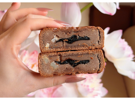 Bánh trung thu chocolate lưu sa macca